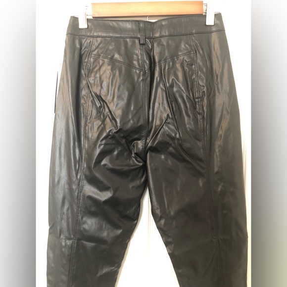Guess faux leather pants (6) - Picture 10 of 12